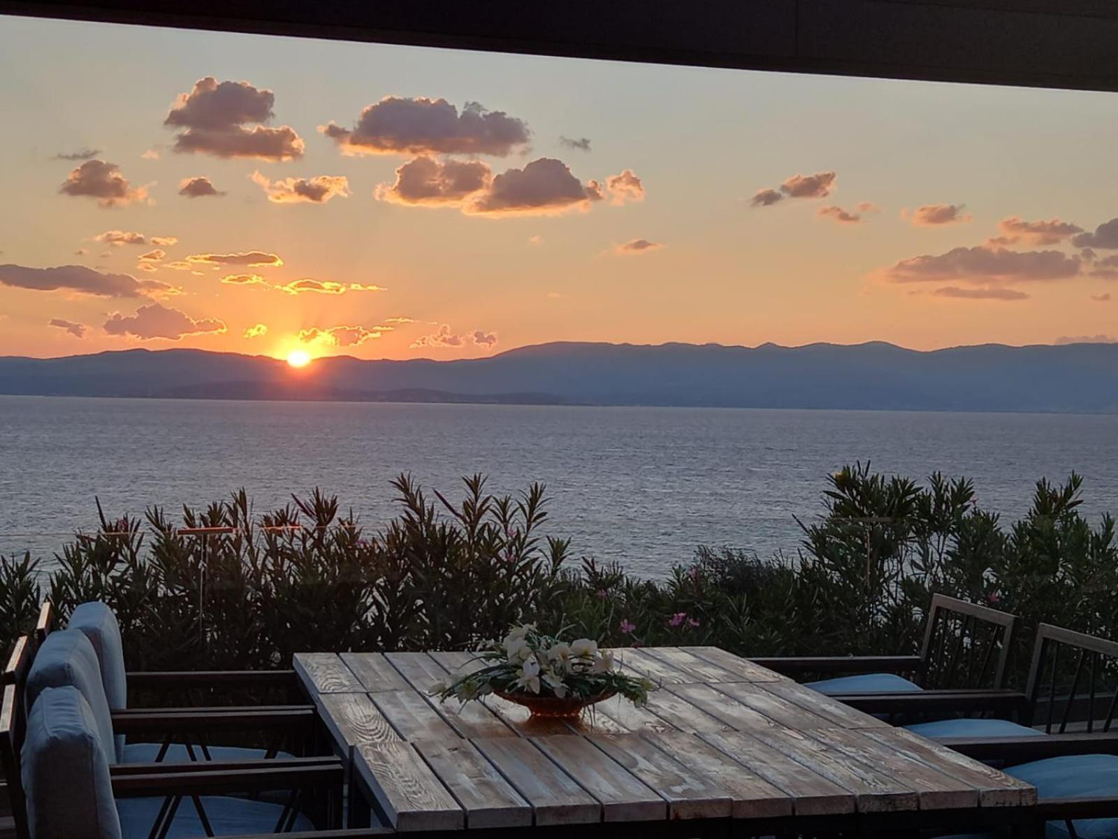 Mavi Panorama Villa Чешме Екстер'єр фото